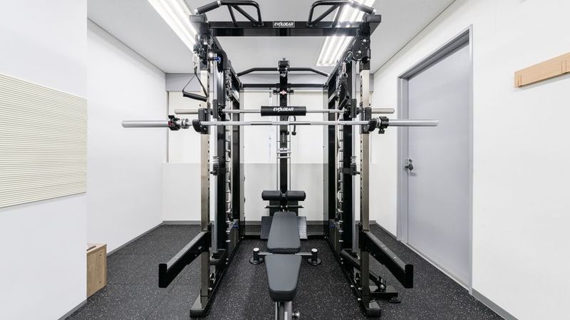 レンタルジムAivic池袋南口 - レンタルジムAivic池袋南口