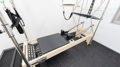 キャフォーマー - レンタルピラティススタジオAivic池袋南口の室内の写真