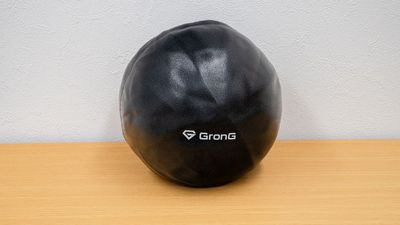 ミニボール - レンタルピラティススタジオAivic池袋南口の室内の写真