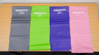 トレーニングチューブ - レンタルピラティススタジオAivic池袋南口の室内の写真