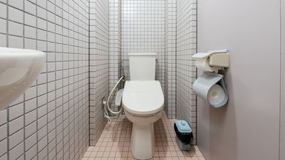 トイレ - レンタルピラティススタジオAivic池袋南口の室内の写真