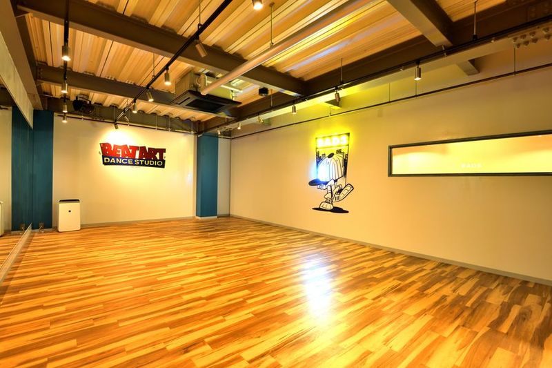 鶴見イオン前スタジオBstudio - 鶴見イオン前スタジオ