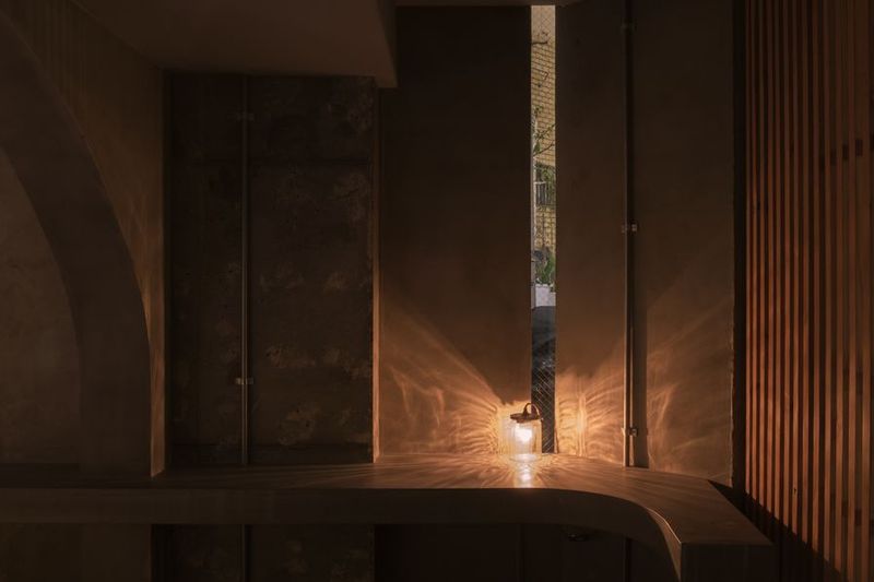 レコードが聴けるMusic Bar - Spincoaster Music Bar Kagurazaka