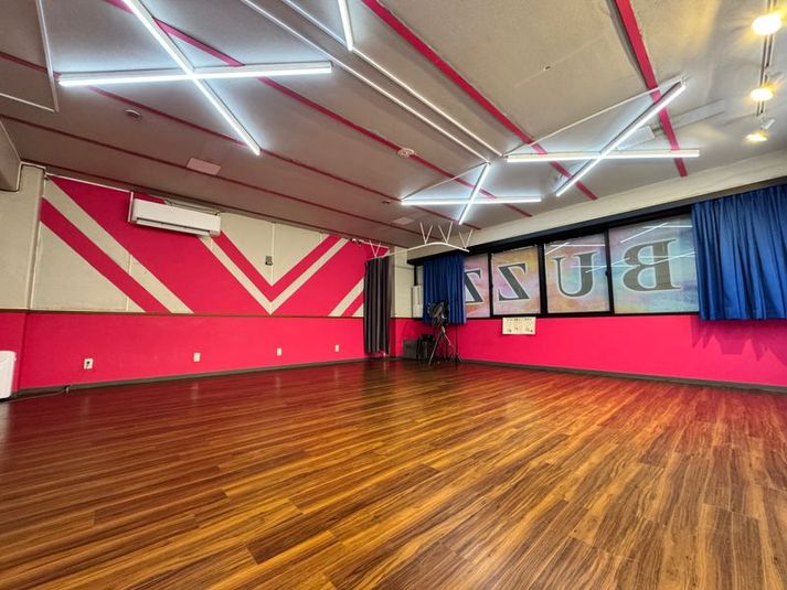 Ast - 福岡博多 レンタルスタジオ　STUDIO BUZZ