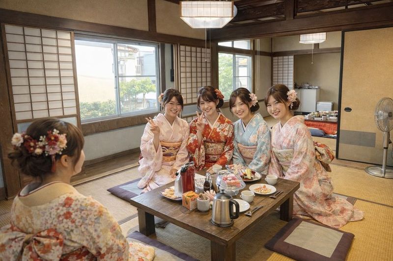 昭和スペース～川越昭和の街商店街～ - 昭和レトロなレンタルスペース『昭和SPACE』1号室と2号室