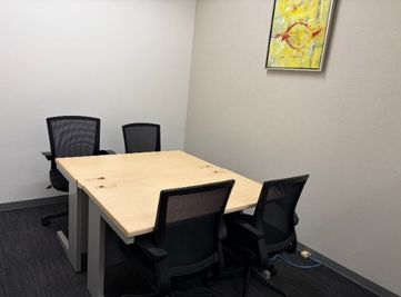 【期間限定！ドリンク無料☕】Regus 会議室｜高速Wi-Fi完備の落ち着いたビジネス空間 - リージャス会議室 神戸国際会館