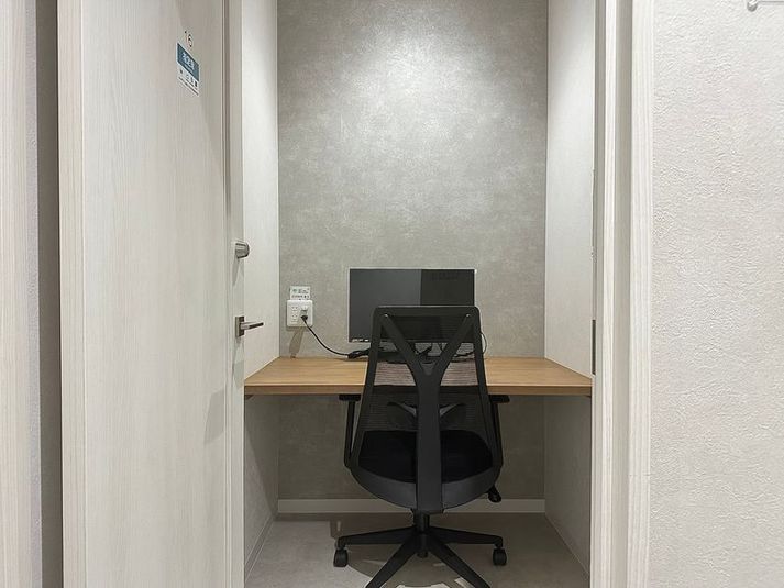 1名個室(ブース16) - いいオフィス京都四条通