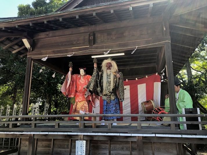 貸しスペース（神社敷地内にある神楽殿） - 諏訪八幡神社