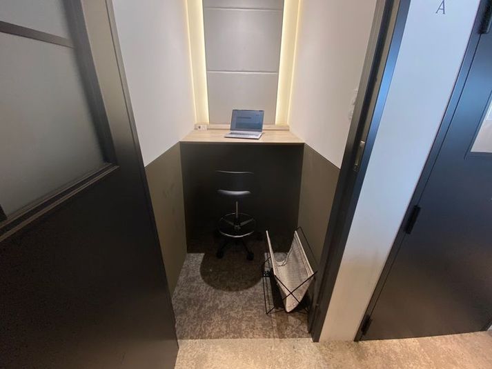 最上フロア38階 完全個室のフォンブース - Reqree OBP(リクリー大阪ビジネスパーク)