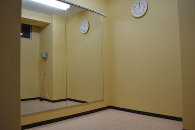 二人使用の小スタジオで楽器、ダンス使用（防音） - エストゥディオ　ソナ　アルテ