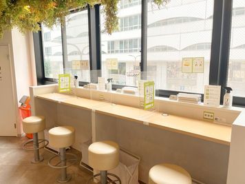 FEEEP 池袋東口店 FEEEP池袋東口店｜定員 1名半個室｜部屋番号17(S)の室内の写真