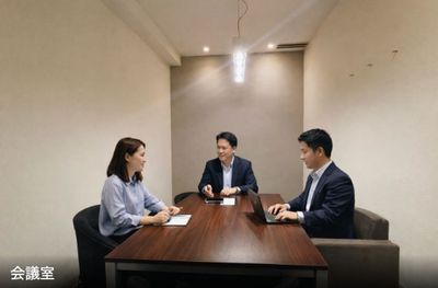 駅チカ!【会議室2】完全個室の会議室です。 - THE HUB ⻄新宿