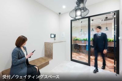 THE HUB 横浜元町 PB-2/フォンブース（完全個室）の室内の写真