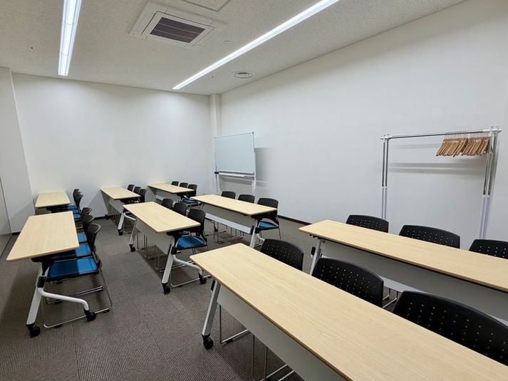 室内スクール形式 - 埼玉カンファレンスセンター 【大宮西口DOMⅡ】会議室3の室内の写真
