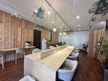 いいオフィス志津　by SAKULOUNGE レンタルスペース1F(別館)の室内の写真