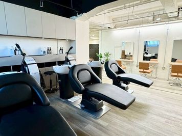 渋谷駅付近の美容室✨
撮影利用可能です📷 - Relax salon 神宮前 Relax salon 神宮前｜プライベートサロン💆‍♀️の室内の写真