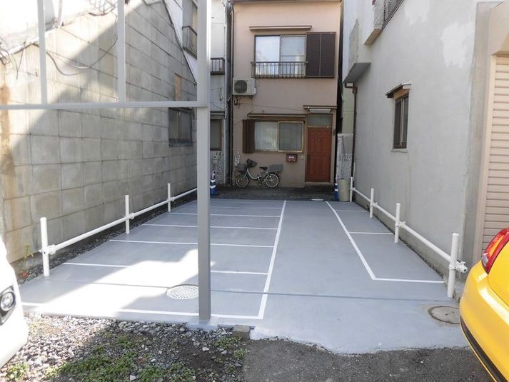 【荒川区役所前駅3分】ポップアップ、販促OK　屋外スペース ライフワン　屋外イベントスペースの室内の写真