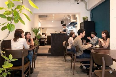 神戸三宮駅付近のおしゃれなカフェBARです✨
撮影等のご相談も多く頂いております📸 - Relax BAR 三宮 Relax BAR 三宮｜イベント・撮影撮影📸の室内の写真