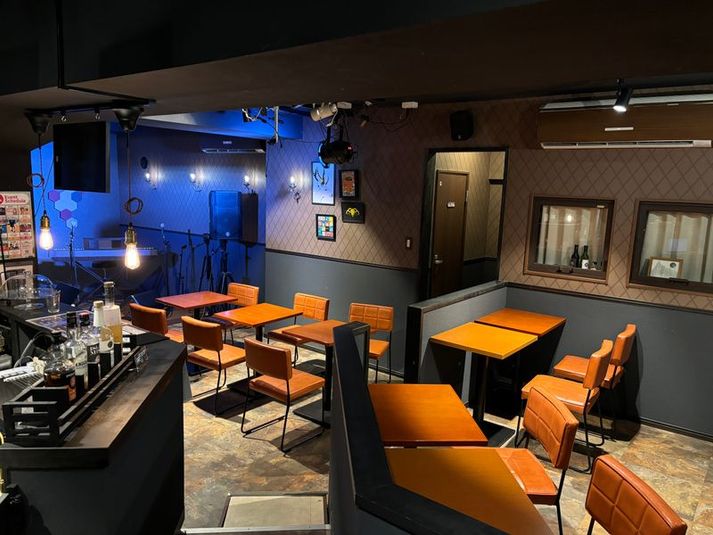 ライブハウス - LiveHouse "C'est la vie"