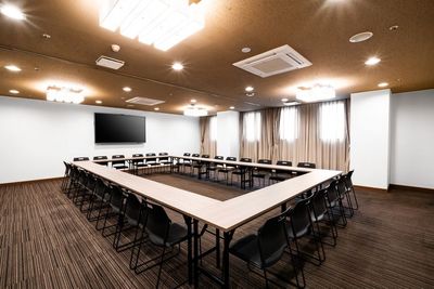 A・B会議室（全室）口の字形式　 - TOYOHOTEL 貸し会議室A・B室（全室）の室内の写真