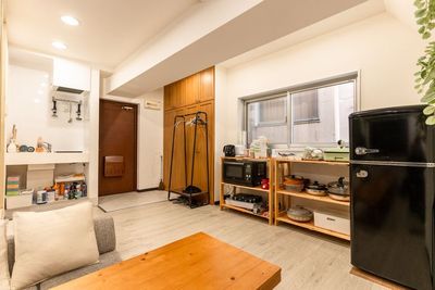 渋谷駅徒歩5分程
会議等のビジネス利用から、撮影等様々な用途でご利用いただけます◎ - Relax one 渋谷円山 Relax one 渋谷円山｜貸会議室🖊駅チカ🚶の室内の写真