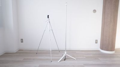 スマホ三脚 2台
レッスン撮影や自撮りチェックに - レンタルスタジオ the fit 堺東 ヨガ・ピラティス・フラダンス・整体スタジオ the fit 堺東の室内の写真