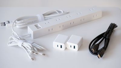 電源タップ・USB充電器・タイプC充電ケーブル・HDMIケーブル
必要に応じてお使いください - レンタルスタジオ the fit 堺東 ヨガ・ピラティス・フラダンス・整体スタジオ the fit 堺東の室内の写真