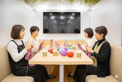 FEEEP 新宿東口（新宿三丁目）店 FEEEP新宿東口店｜定員6名半個室｜部屋番号3(G)の室内の写真