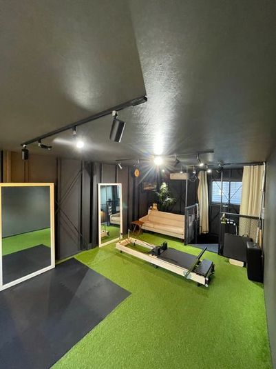 ルルピラ藤崎3F｜リフォーマー完備のピラティスレンタルスタジオ - ルルピラ藤崎・室見 3F（ピラティスレンタルスペース）