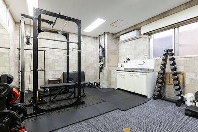 【オープン記念990円！松屋町徒歩2分長堀橋10分】長堀松屋町最安値で当日予約可能レンタルジム！完全個室全面鏡張でパーソナルOK - 【松屋町駅徒歩2分長堀8分】SKYレンタルジム長堀松屋町店