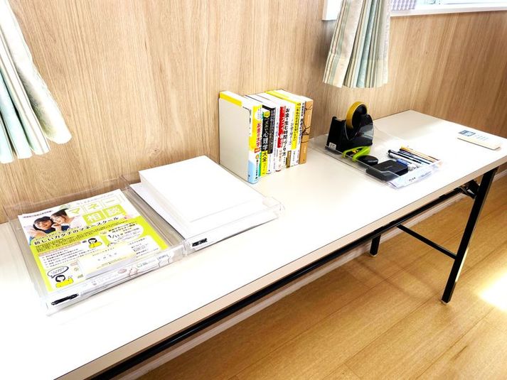 堺市駅5分｜貸会議室｜自習・打ち合わせ・少人数利用に最適 - 堺市駅スタディー会議室