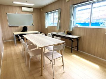 24時間利用可能な学びと対話の空間！ZOOM会議やリモートでも使えます！また自習室やママ友・女子会利用も可！ - 堺市駅スタディー会議室