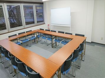 SHIN OSAKA GTCビル チャオ会議室の室内の写真