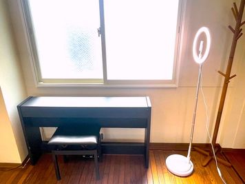 電子ピアノ・リングライト - スタジオディライツ　青葉台 青葉台駅3分　24時間利用できるダンススタジオの設備の写真