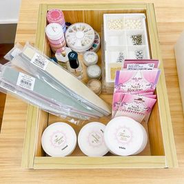 ご自由に利用できる備品です。 - Salon Lili+ YAMATO 【31㎡】完全個室｜ネイル施術・練習・準備まで余裕レンタルサロンの設備の写真