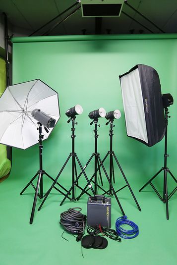 フォトスタジオ&多目的スペース - レンタルスペースザマスタジオ