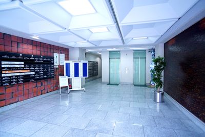 新大阪セミナーオフィスＯ-１～３ 大阪の会議室『新大阪セミナーオフィス　ルームＯ-１』の入口の写真