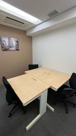 Regus 会議室｜高速Wi-Fi完備の落ち着いたビジネス空間 - リージャス会議室 岡山第一セントラル