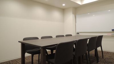 駅チカ!【会議室2】ホワイトボードを完備した会議室です。 - THE HUB 麹町