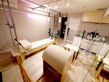 STUDIOFLAG渋谷1号店 STUDIOFLAG渋谷1号店/マシンピラティスレンタルスタジオの室内の写真