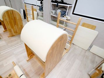 ・バレル - STUDIOFLAG渋谷1号店 STUDIOFLAG渋谷1号店/マシンピラティスレンタルスタジオの室内の写真