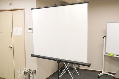 新大阪セミナーオフィスＯ-１～３ 新大阪の会議室『新大阪セミナーオフィス　ルームＯ-３』の設備の写真