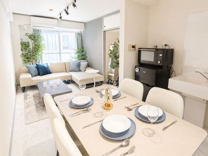 新大久保駅付近にあるお家スペース✨
撮影利用も可能となります📷 - Relax one 新大久保 Relax one 新大久保｜推し活・女子会🌟歓送迎会🍃の室内の写真