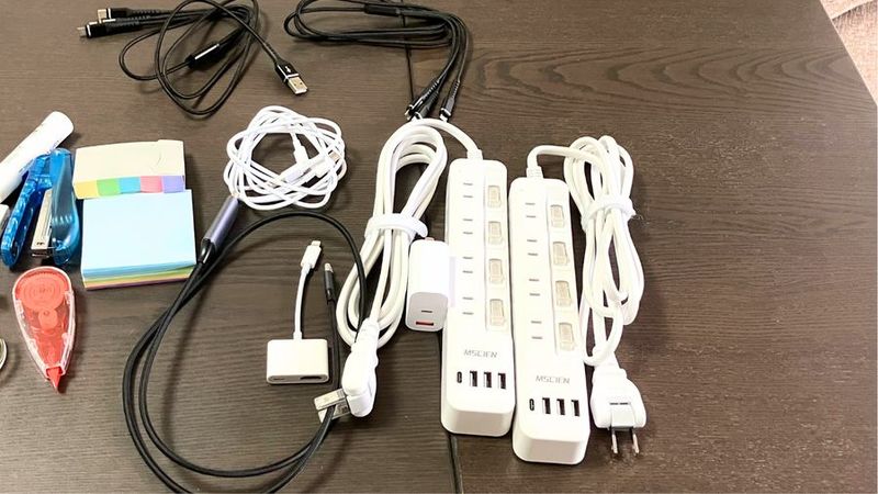 【会議・Zoom】備品完備!「ビジネス&ワーク」スペース FOX - レンタル「ビジネス&ワーク」スペース FOX🦊