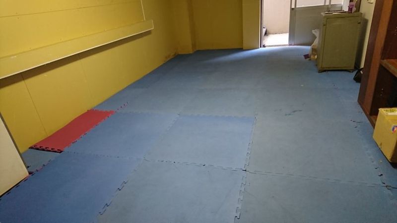 半地下の資材置き場&作業場&自由スペース - ASJ 常盤台倉庫