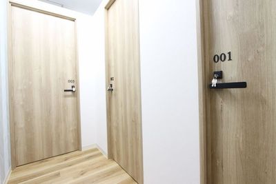銀座徒歩圏の完全個室のワークスペース - 貸し会議室 HATTEN 東銀座 ✨【新富町1分】東銀座エリアの快適な個室ワークスペース✨の室内の写真
