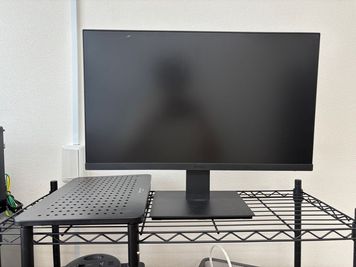24インチモニター - NODE Baseの設備の写真