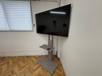 50インチモニター - NODE Baseの設備の写真