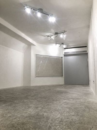 パウダールーム ギャラリー POWDERROOMの室内の写真