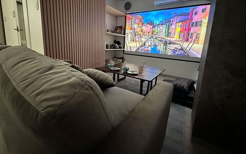 Comfy天満３✨24H⏰高性能プロジェクター⚡商店街直結！ - Comfy天満